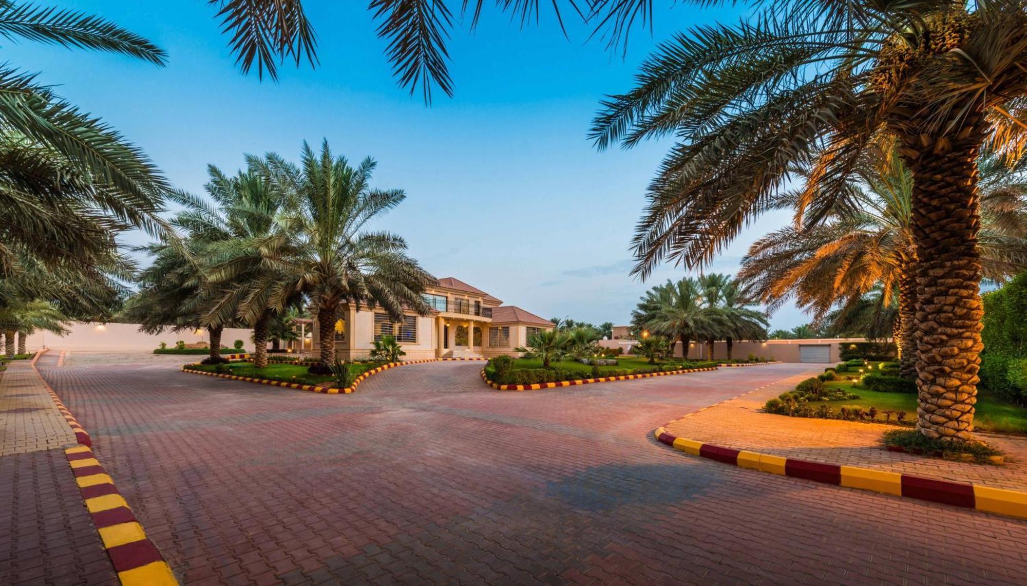 Hotel Boudl Al Nakheel Unaizah Exteriér fotografie