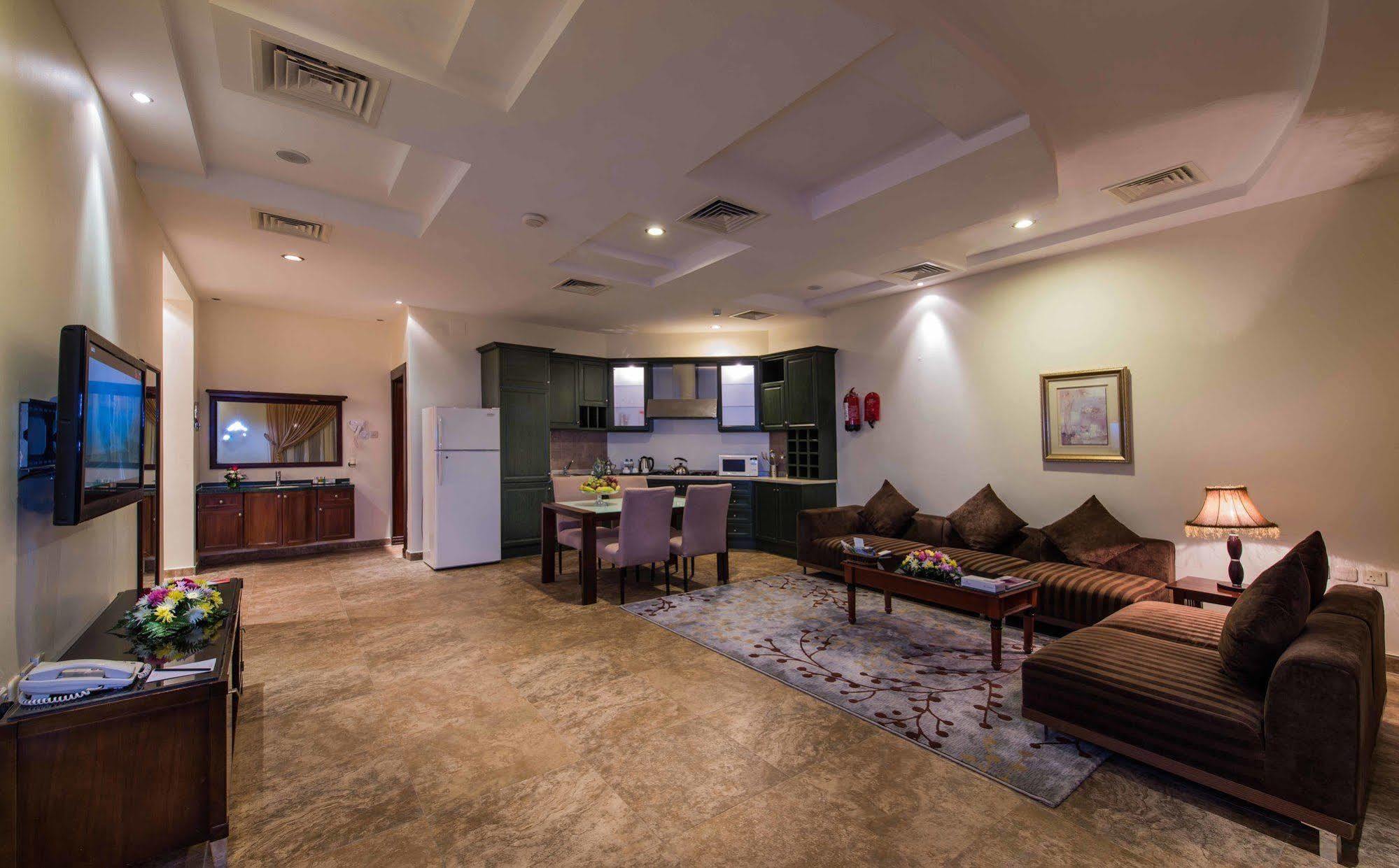Hotel Boudl Al Nakheel Unaizah Exteriér fotografie