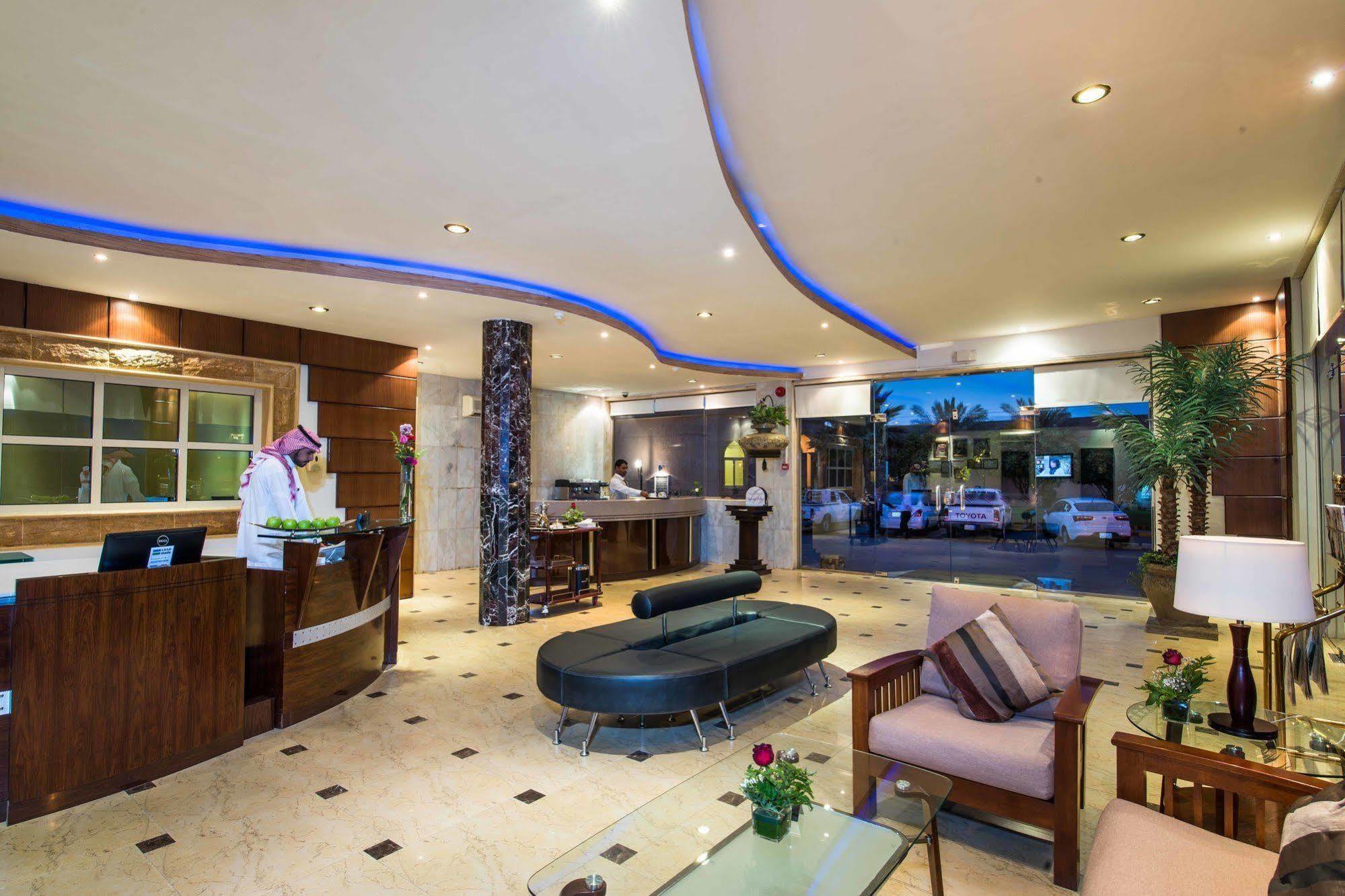 Hotel Boudl Al Nakheel Unaizah Exteriér fotografie