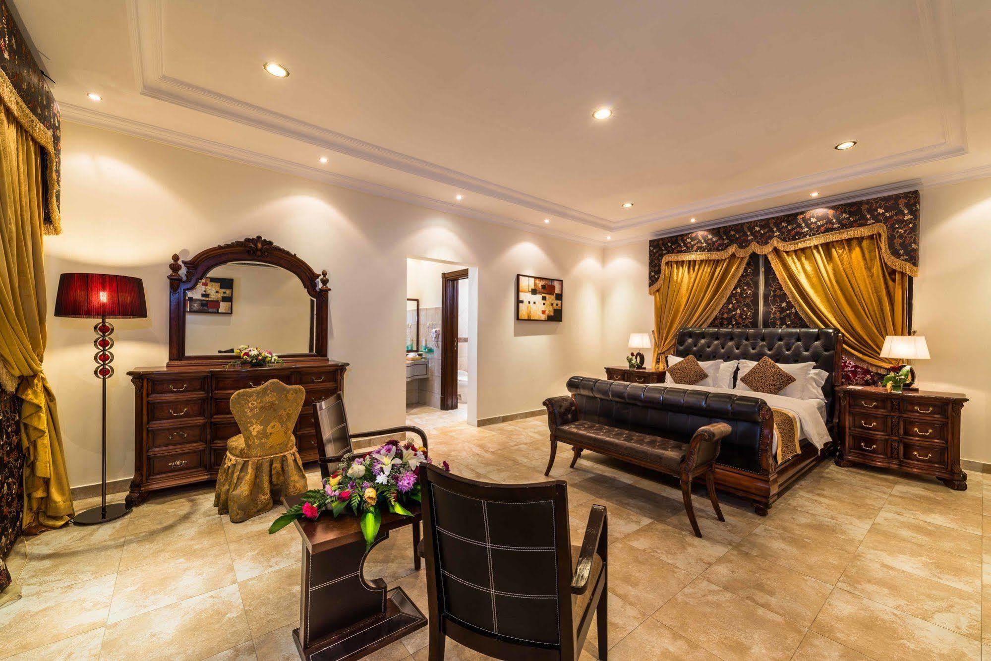 Hotel Boudl Al Nakheel Unaizah Exteriér fotografie