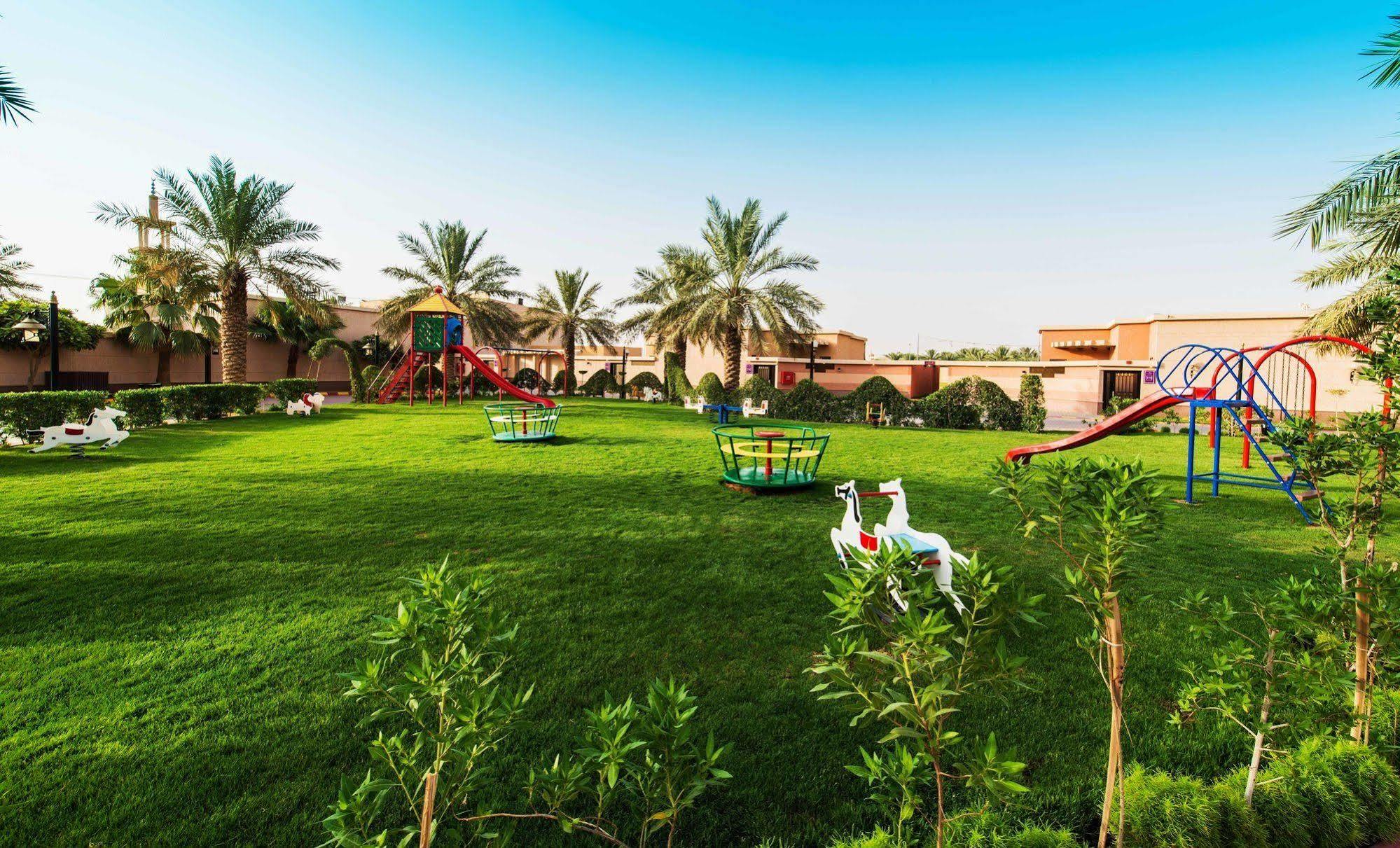 Hotel Boudl Al Nakheel Unaizah Exteriér fotografie