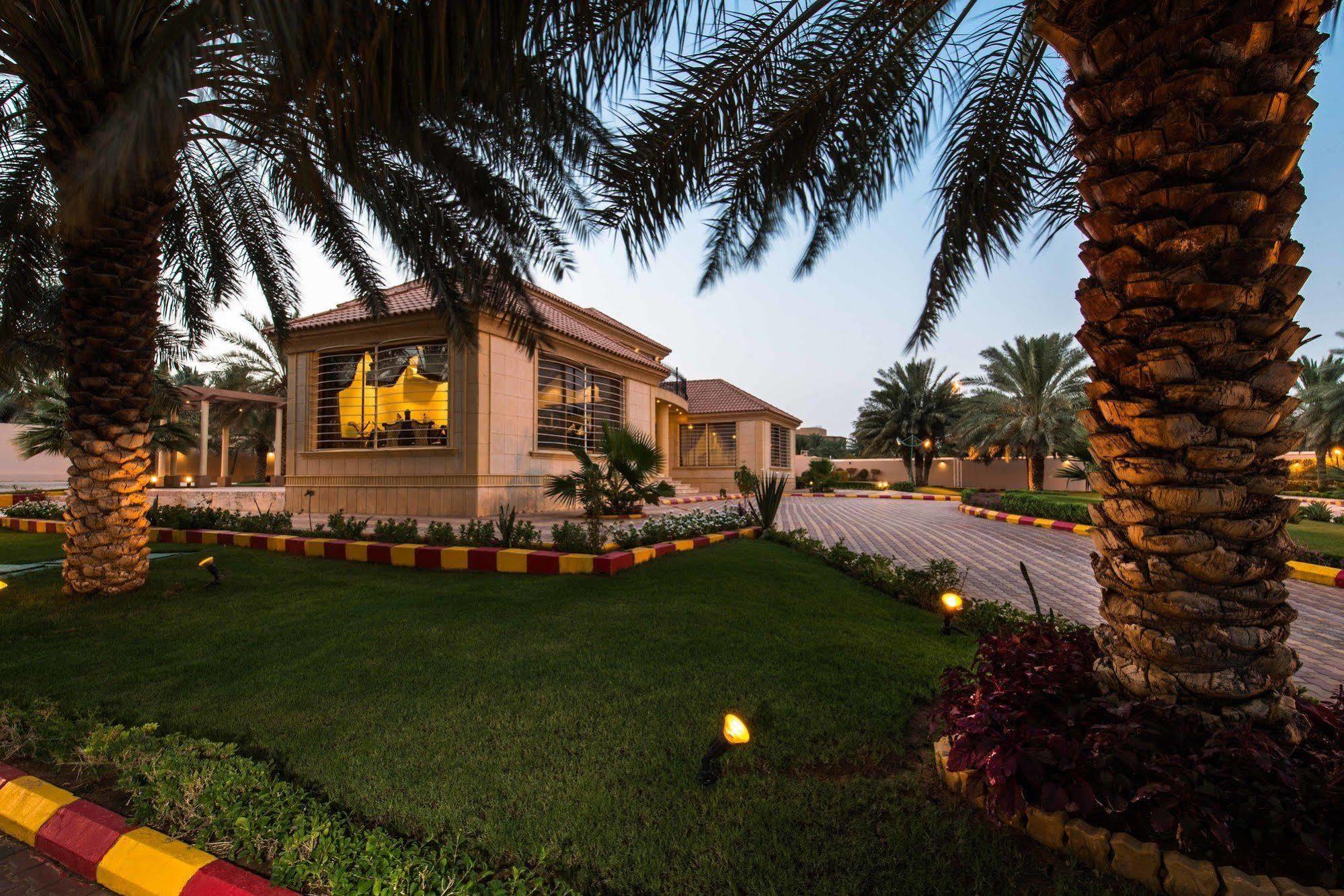 Hotel Boudl Al Nakheel Unaizah Exteriér fotografie